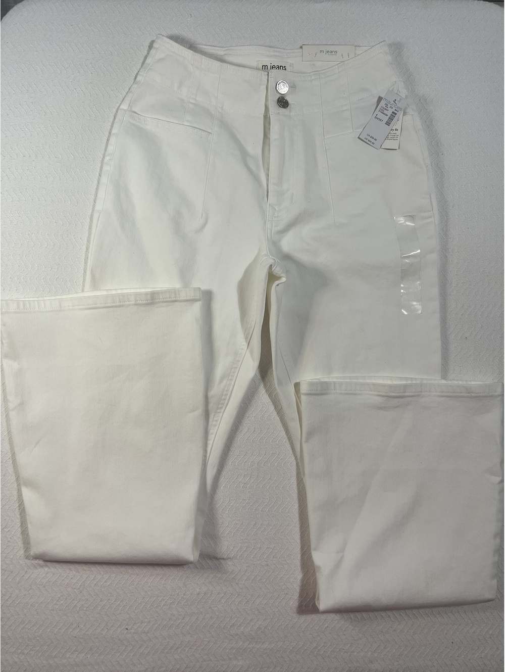 Maurices M Jeans White Flare Curvy Fit High Rise Jeans - Size 4 Short
